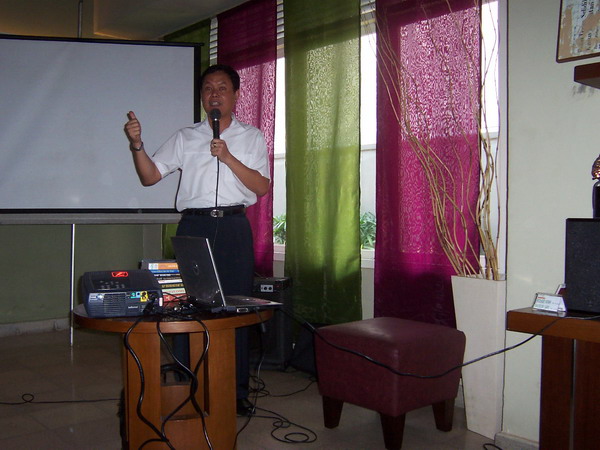Bedah Buku Master Your Mind Design Your Destiny (Adam Khoo) oleh Jusef J. Hilmy