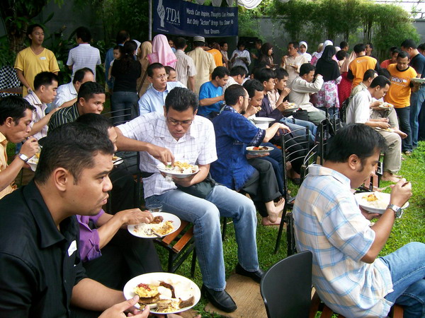 Makan Siang