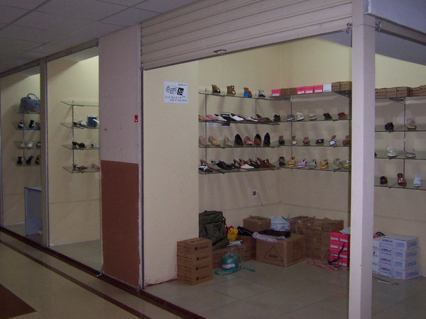 TDA Sepatu, Metro Tanah Abang